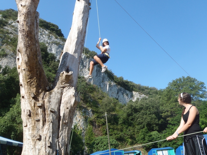 Village Camps International Summer Camp Ardèche, France 2019-07-26 https://www.villagecamps.com/journals_admin/images/13-11-Isis on her way down.jpg Village Camps International Summer Camp Ardèche, France 2019-07-26 https://www.villagecamps.com/journals_admin/images/13-11-Isis on her way down.jpg